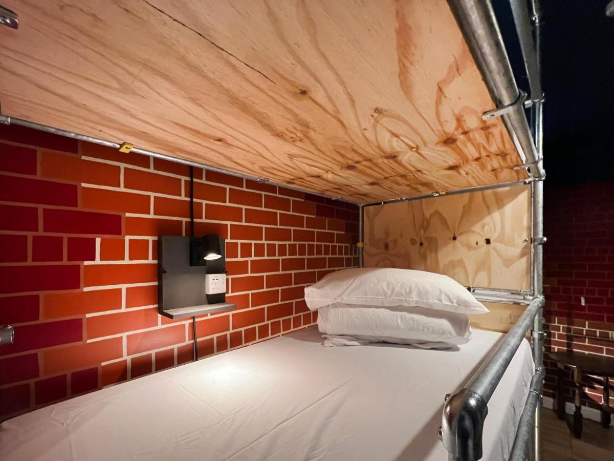 Art Hostel Лийдс Екстериор снимка