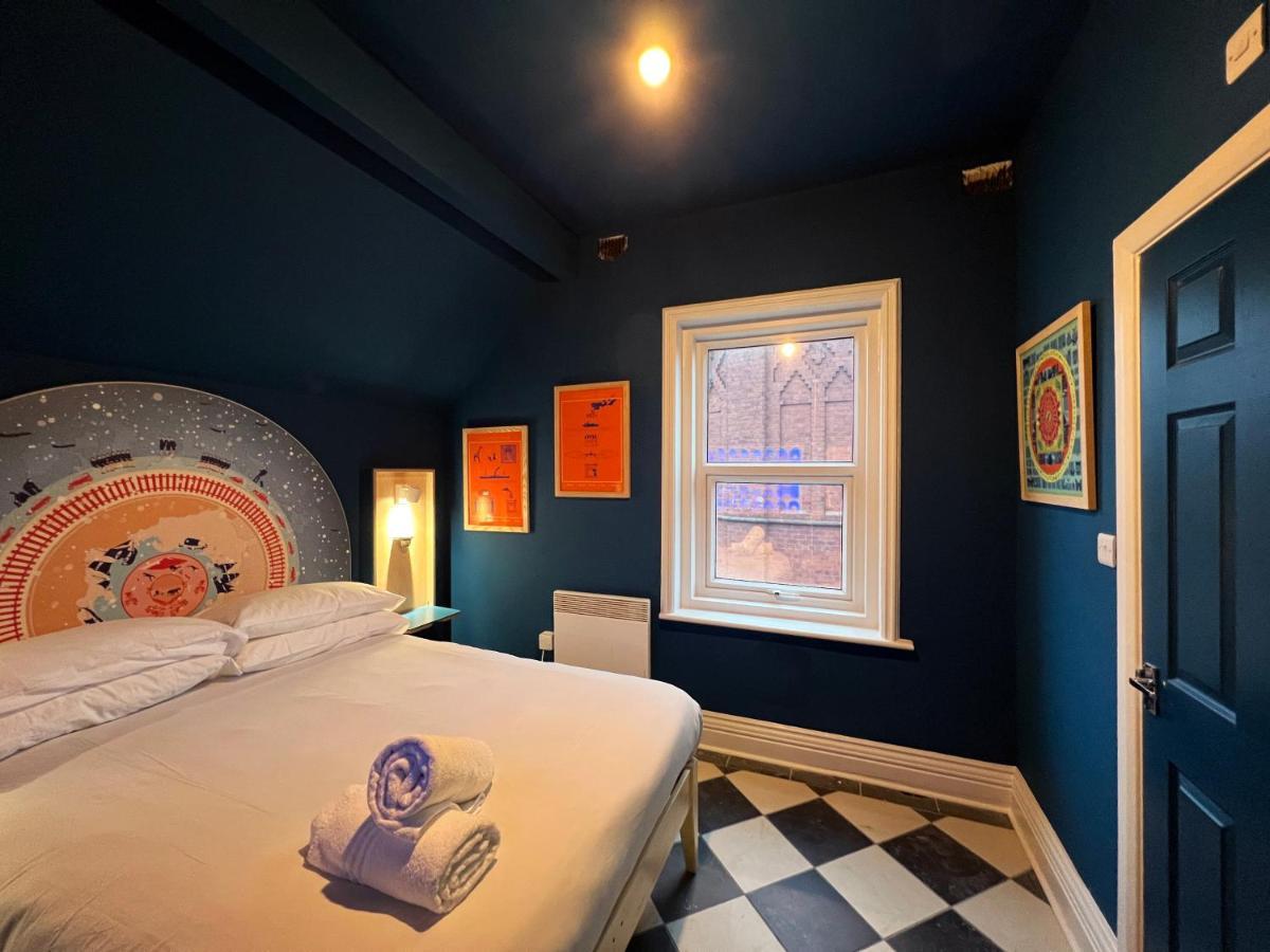 Art Hostel Лийдс Екстериор снимка