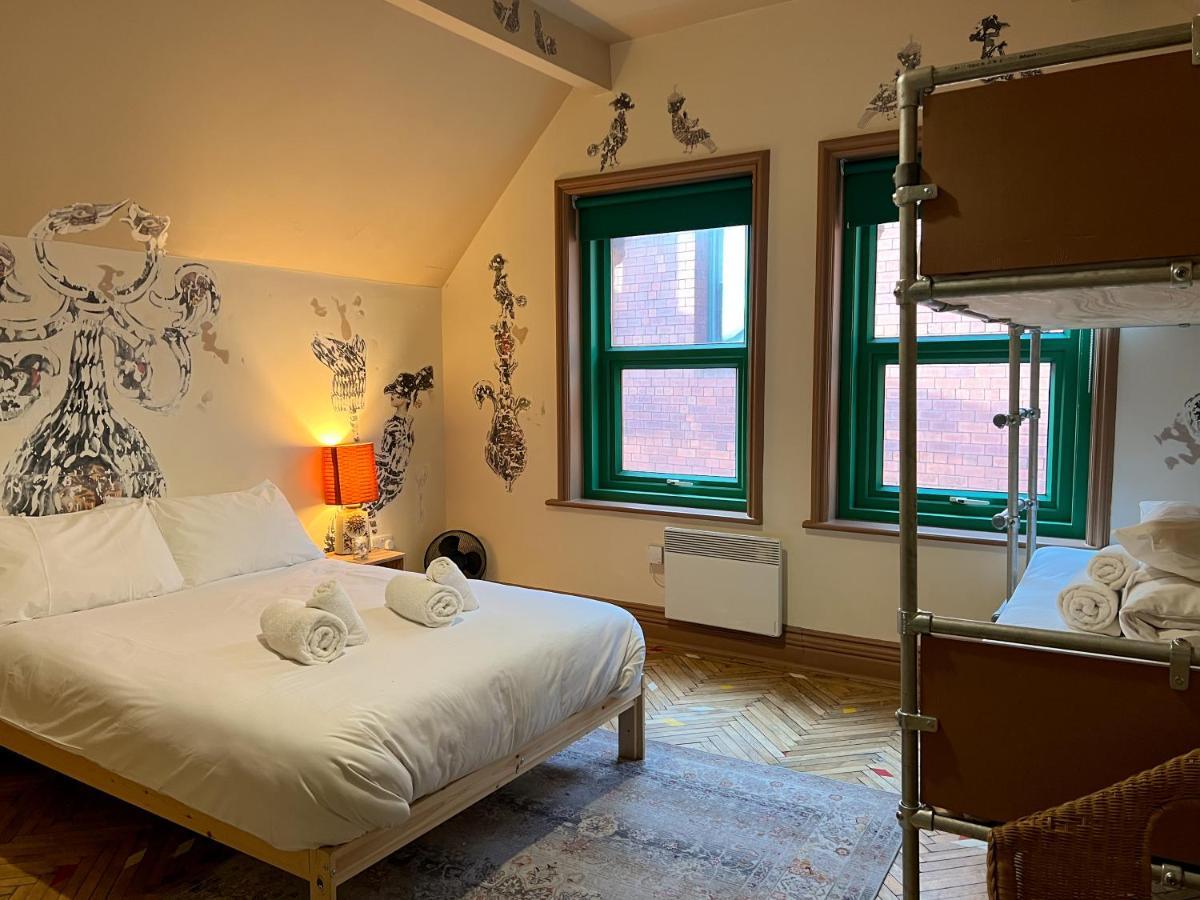 Art Hostel Лийдс Екстериор снимка