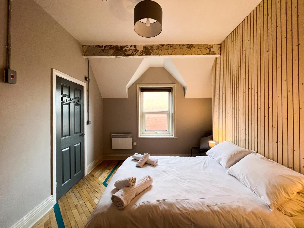 Art Hostel Лийдс Екстериор снимка