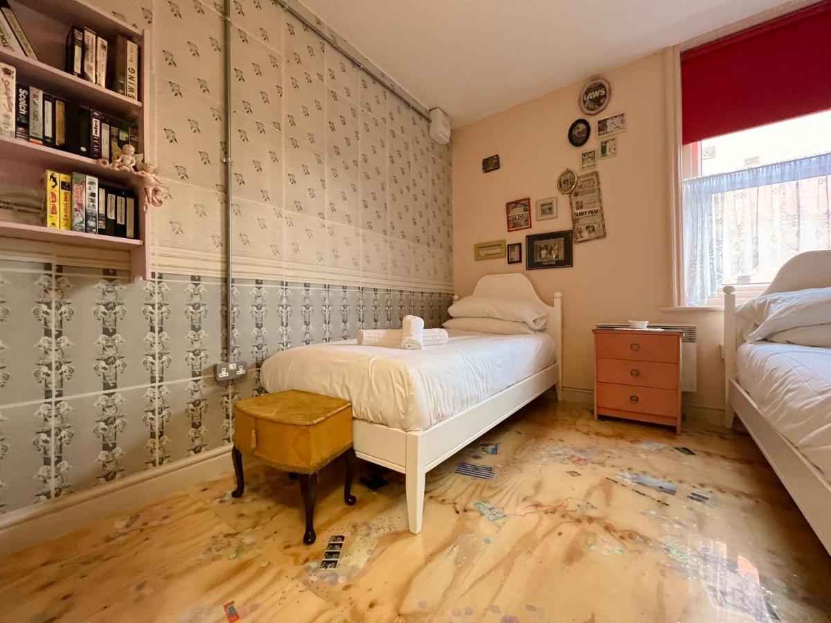 Art Hostel Лийдс Екстериор снимка