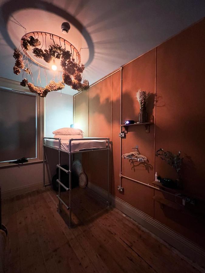 Art Hostel Лийдс Екстериор снимка